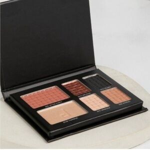Doucce 2X On The Go Eyeshadow Blush & Highlight Palettes 2X for the price of 1!